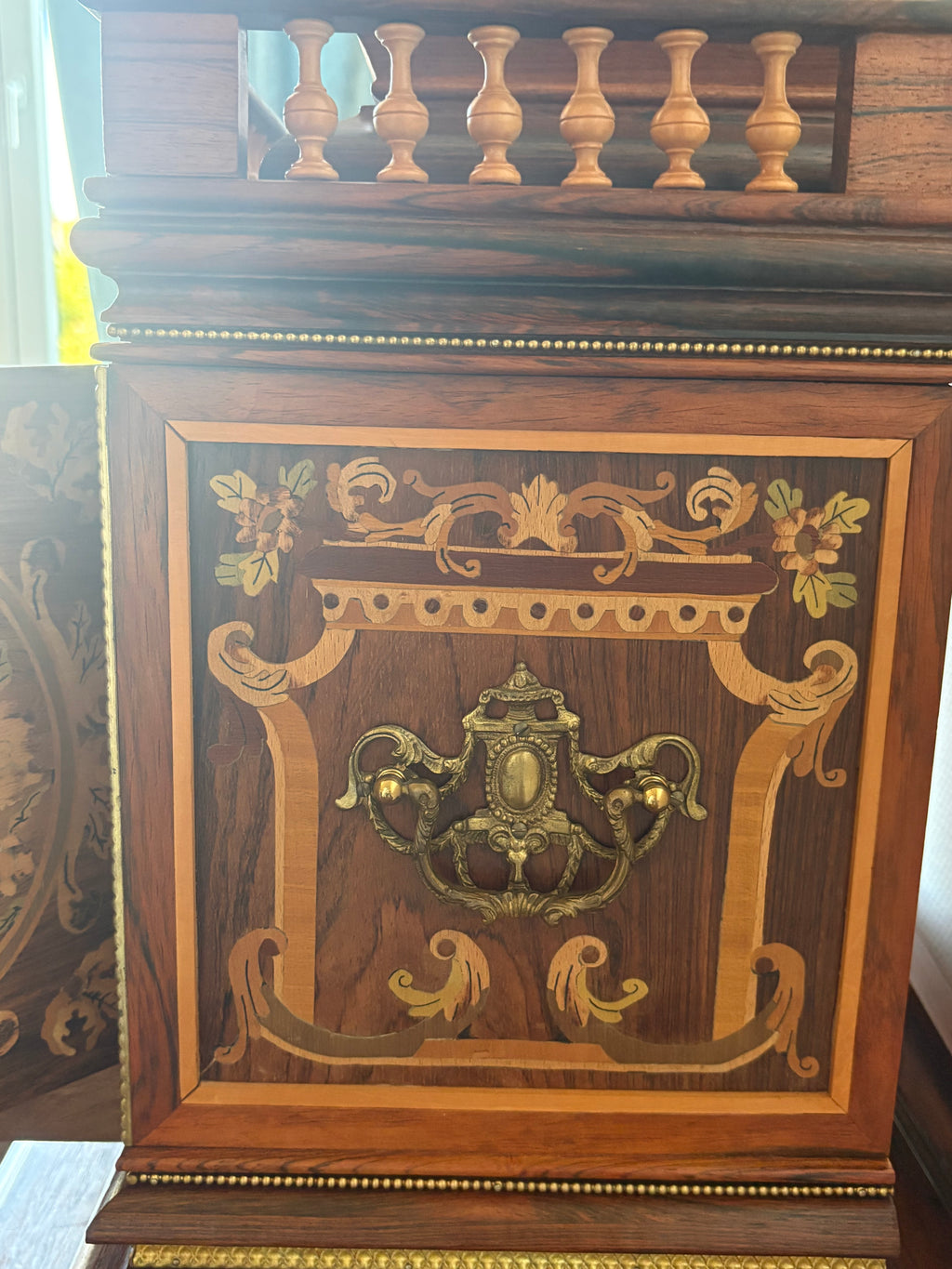 High-quality, mid-20th-century Louis XVI style jewellery caskets with hand-laid floral marquetry and fine ormolu mounts